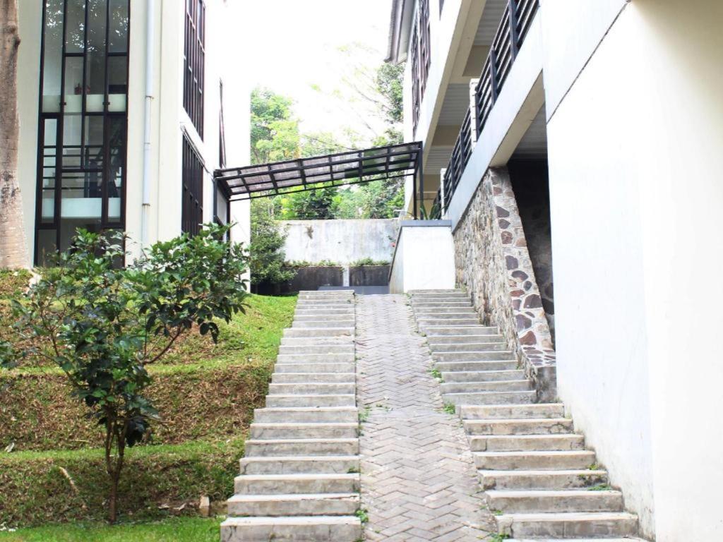 Pp University Cisarua Dış mekan fotoğraf